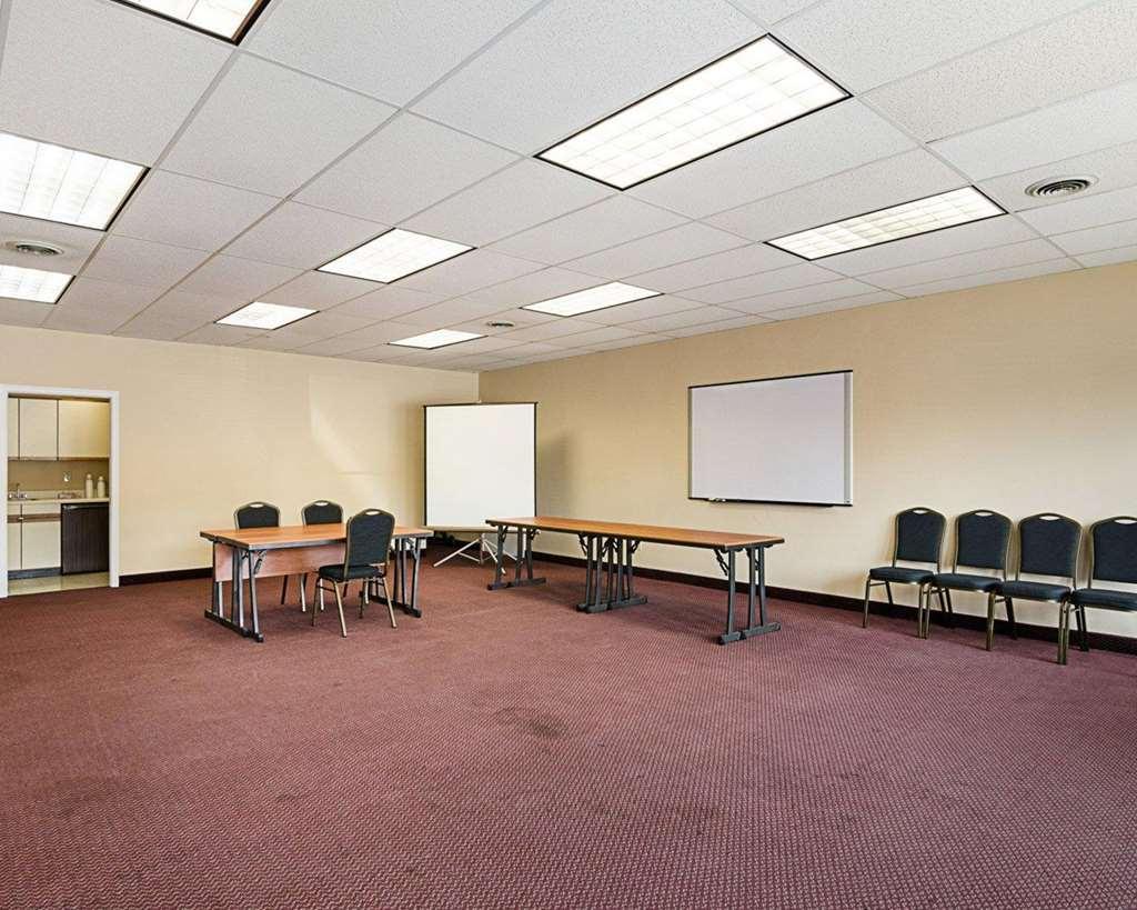 Quality Inn Lewisburg Facilități foto